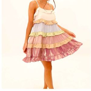 Storia Gemma Shimmer Dress NWT sz S